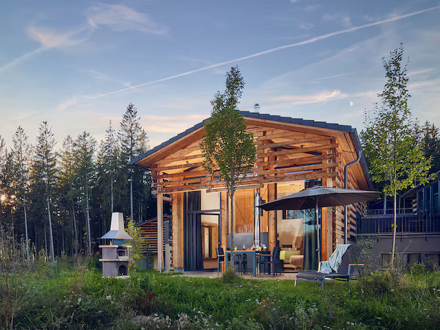 affordable holiday park in Luneburger Heide Germany with nature and budget cabins